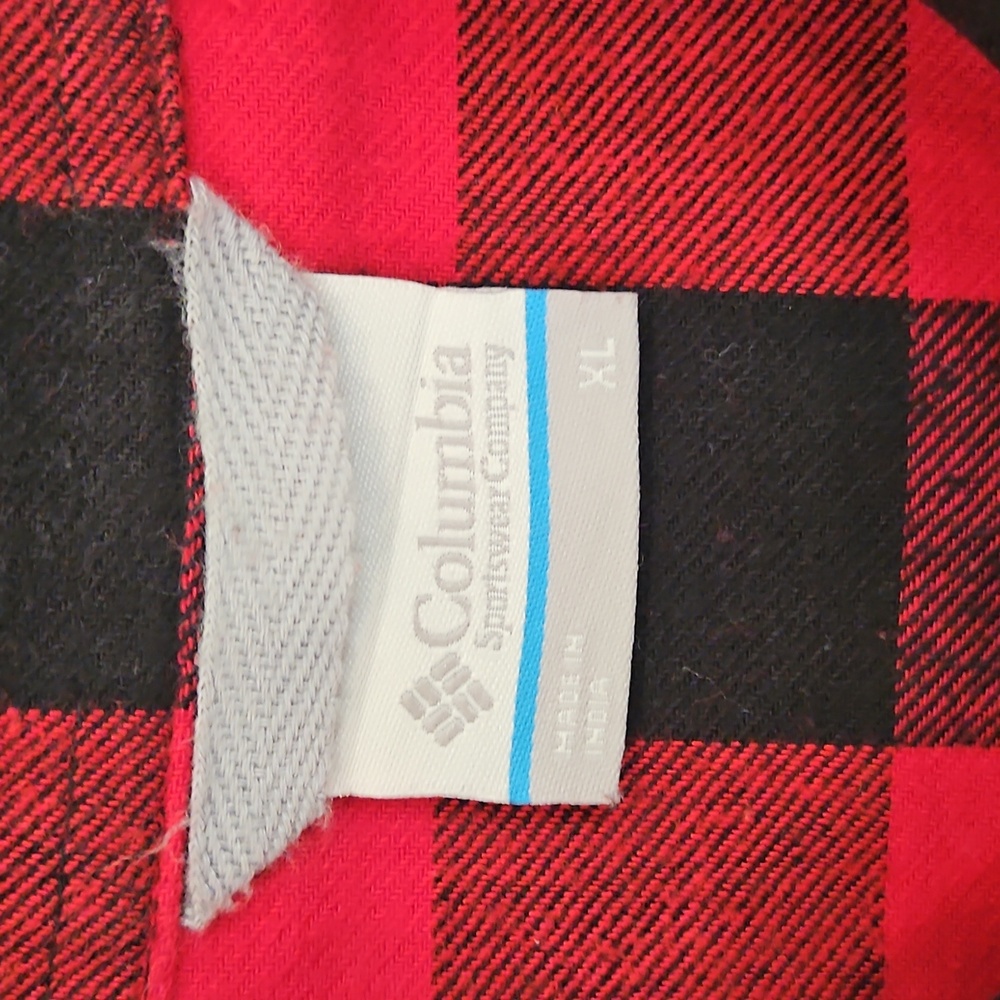 EUC Columbia Men's Red Buffalo Check Flannel Shirt - Sz XL - Picture 3 of 9
